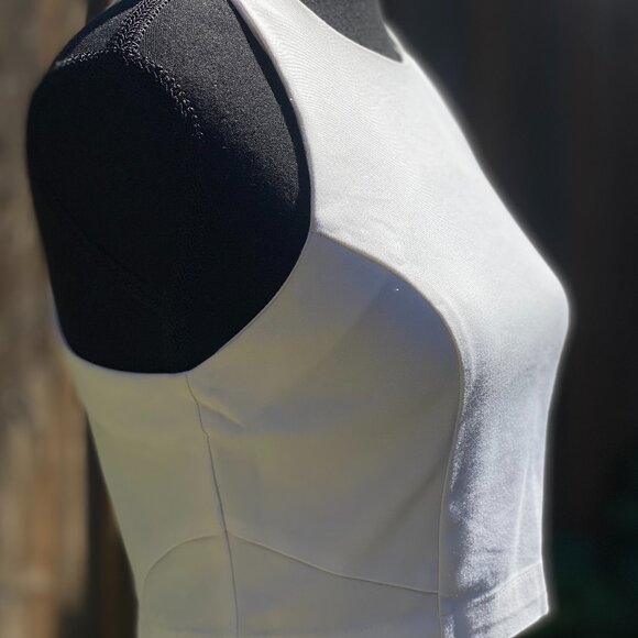 Re:named White Cotton Crop Top – Size Small - Picture 3 of 9